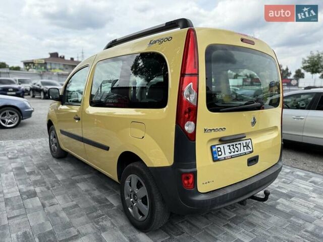 Желтый Рено Кенгу, объемом двигателя 1.6 л и пробегом 165 тыс. км за 7800 $, фото 10 на Automoto.ua