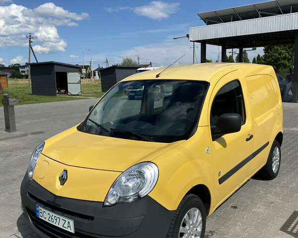 Желтый Рено Кенгу, объемом двигателя 0 л и пробегом 155 тыс. км за 4300 $, фото 16 на Automoto.ua