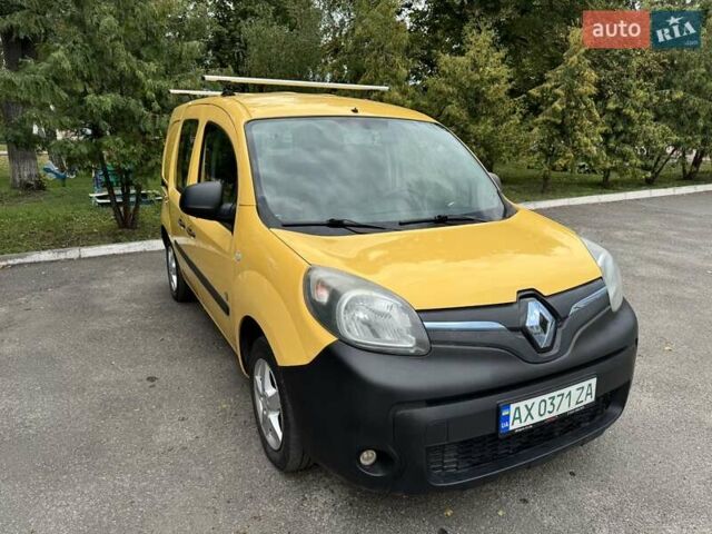 Желтый Рено Кенгу, объемом двигателя 0 л и пробегом 195 тыс. км за 8500 $, фото 1 на Automoto.ua
