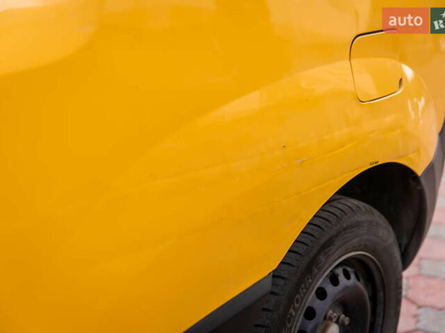 Жовтий Рено Кєнгу, об'ємом двигуна 0 л та пробігом 118 тис. км за 6600 $, фото 1 на Automoto.ua