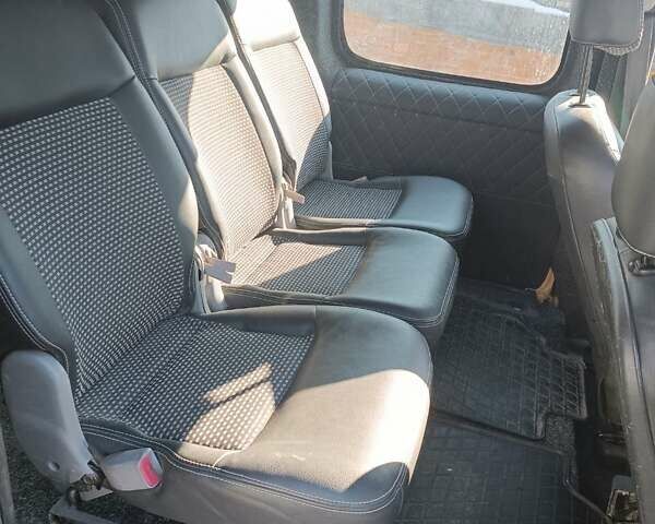 Желтый Рено Кенгу, объемом двигателя 0 л и пробегом 136 тыс. км за 5200 $, фото 6 на Automoto.ua