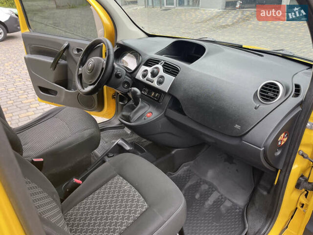 Жовтий Рено Кєнгу, об'ємом двигуна 0 л та пробігом 98 тис. км за 4300 $, фото 9 на Automoto.ua