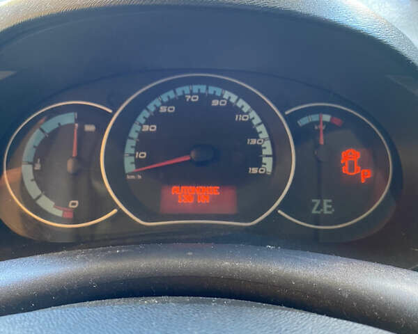 Желтый Рено Кенгу, объемом двигателя 0 л и пробегом 95 тыс. км за 5400 $, фото 12 на Automoto.ua