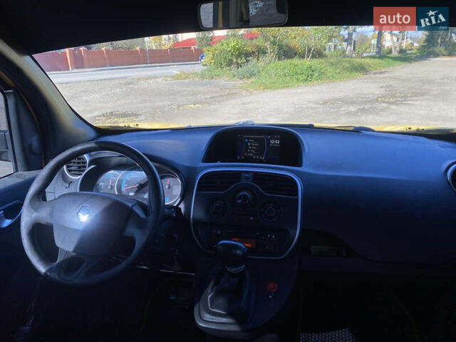 Рено Кенгу 2014 в Богородчанах на Automoto.ua Желтый Рено Кенгу, объемом двигателя 0 л и пробегом 65 тыс. км за 8400 $, фото 5 на Automoto.ua