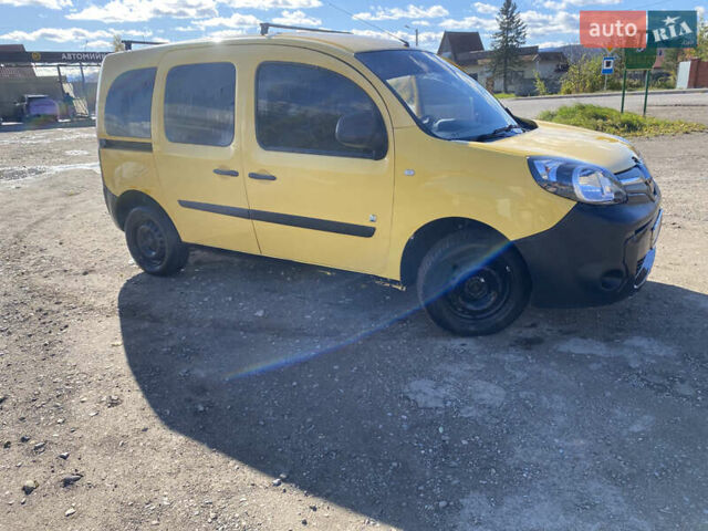 Рено Кенгу 2014 в Богородчанах на Automoto.ua Желтый Рено Кенгу, объемом двигателя 0 л и пробегом 65 тыс. км за 8400 $, фото 1 на Automoto.ua