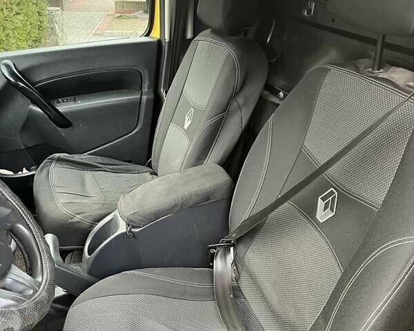 Жовтий Рено Кєнгу, об'ємом двигуна 0 л та пробігом 160 тис. км за 4900 $, фото 11 на Automoto.ua