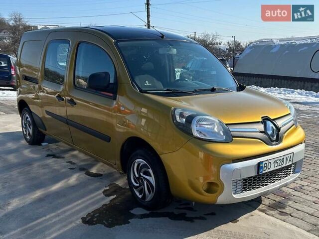 Желтый Рено Кенгу, объемом двигателя 0 л и пробегом 93 тыс. км за 7700 $, фото 6 на Automoto.ua