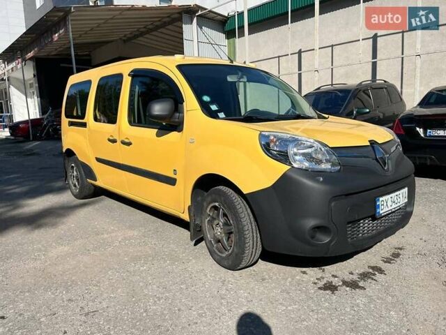 Жовтий Рено Кєнгу, об'ємом двигуна 0 л та пробігом 98 тис. км за 6800 $, фото 9 на Automoto.ua