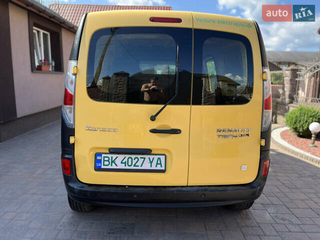 Жовтий Рено Кєнгу, об'ємом двигуна 0 л та пробігом 98 тис. км за 5999 $, фото 2 на Automoto.ua