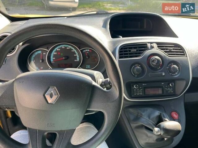 Жовтий Рено Кєнгу, об'ємом двигуна 0 л та пробігом 98 тис. км за 6800 $, фото 5 на Automoto.ua