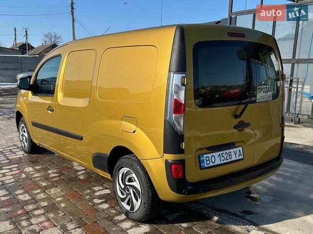 Желтый Рено Кенгу, объемом двигателя 0 л и пробегом 93 тыс. км за 7700 $, фото 9 на Automoto.ua