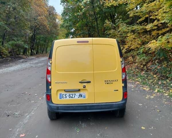 Рено Кенгу 2017 в Львове на Automoto.ua Желтый Рено Кенгу, объемом двигателя 0 л и пробегом 90 тыс. км за 7999 $, фото 4 на Automoto.ua