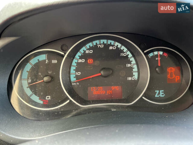 Жовтий Рено Кєнгу, об'ємом двигуна 0 л та пробігом 81 тис. км за 9200 $, фото 12 на Automoto.ua