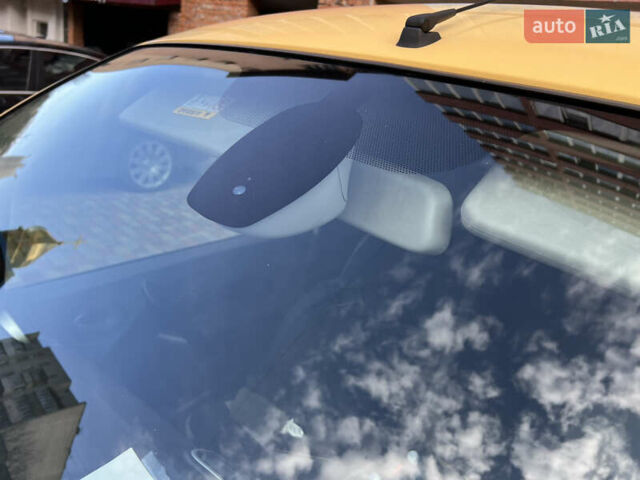 Жовтий Рено Кєнгу, об'ємом двигуна 0 л та пробігом 81 тис. км за 9200 $, фото 10 на Automoto.ua