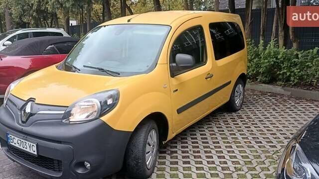 Рено Кенгу 2018 в Львове на Automoto.ua Желтый Рено Кенгу, объемом двигателя 0 л и пробегом 78 тыс. км за 9500 $, фото 1 на Automoto.ua