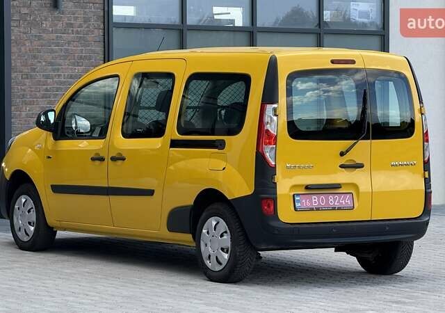 Желтый Рено Кенгу, объемом двигателя 0 л и пробегом 76 тыс. км за 10400 $, фото 18 на Automoto.ua