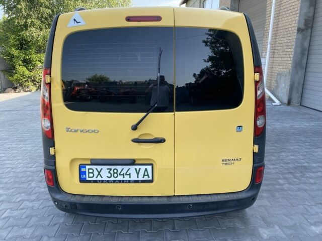 Желтый Рено Кенгу, объемом двигателя 0 л и пробегом 151 тыс. км за 4999 $, фото 3 на Automoto.ua