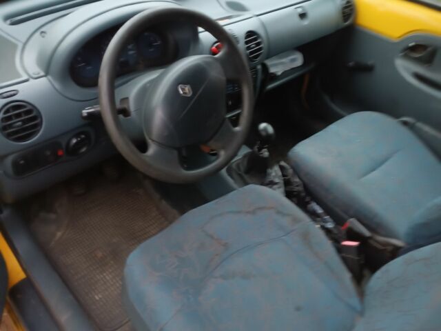 Жовтий Рено Кєнгу, об'ємом двигуна 1.9 л та пробігом 351 тис. км за 3300 $, фото 3 на Automoto.ua