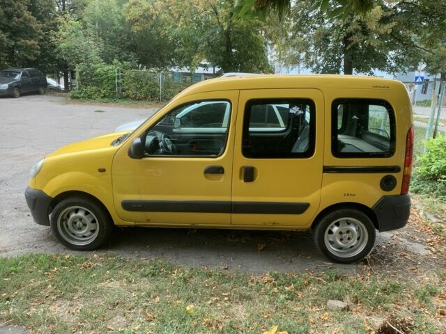 Желтый Рено Кенгу, объемом двигателя 1.5 л и пробегом 294 тыс. км за 3500 $, фото 2 на Automoto.ua