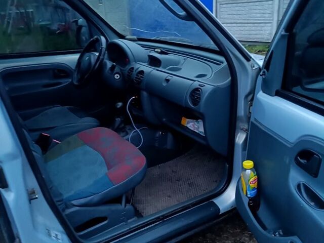 Сірий Рено Кєнгу, об'ємом двигуна 1.9 л та пробігом 0 тис. км за 3300 $, фото 5 на Automoto.ua