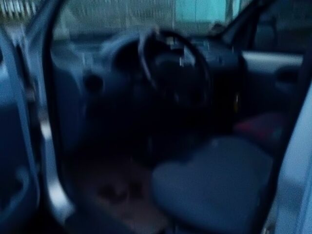 Сірий Рено Кєнгу, об'ємом двигуна 1.9 л та пробігом 0 тис. км за 3300 $, фото 6 на Automoto.ua