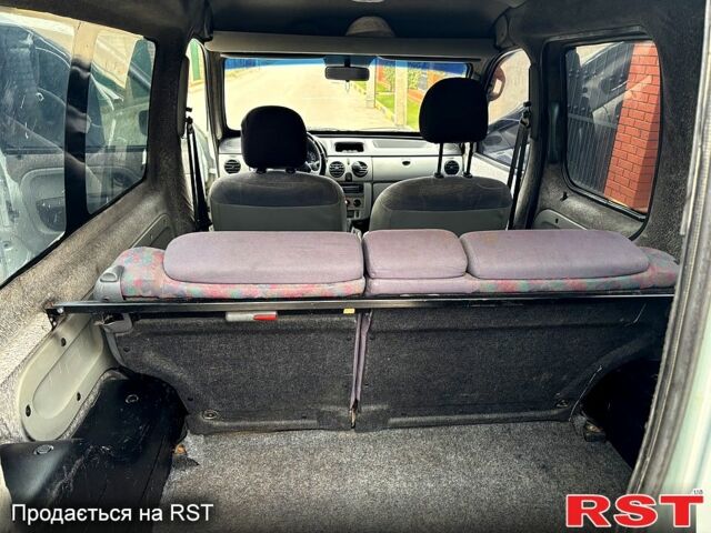 Сірий Рено Кєнгу, об'ємом двигуна 1.5 л та пробігом 200 тис. км за 2950 $, фото 8 на Automoto.ua