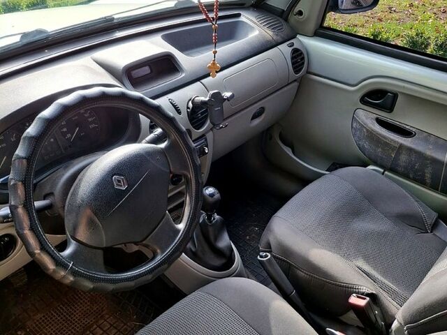 Серый Рено Кенгу, объемом двигателя 1.1 л и пробегом 175 тыс. км за 4000 $, фото 3 на Automoto.ua