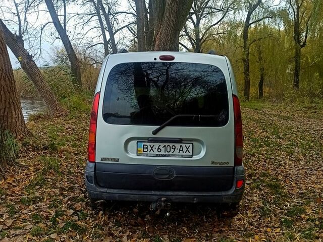 Сірий Рено Кєнгу, об'ємом двигуна 1.5 л та пробігом 216 тис. км за 2700 $, фото 1 на Automoto.ua