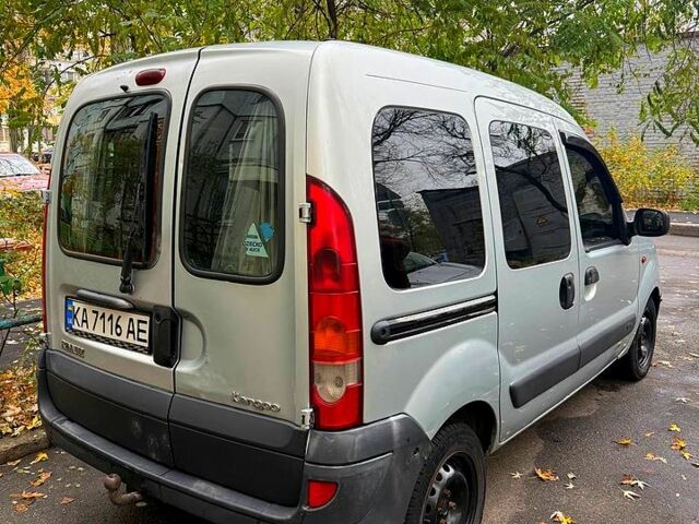 Серый Рено Кенгу, объемом двигателя 1.5 л и пробегом 200 тыс. км за 3900 $, фото 4 на Automoto.ua