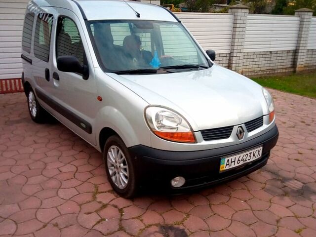 Сірий Рено Кєнгу, об'ємом двигуна 1.5 л та пробігом 226 тис. км за 4500 $, фото 1 на Automoto.ua