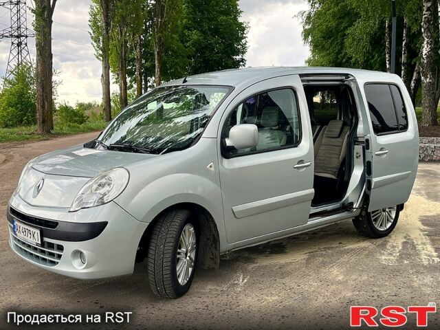 Серый Рено Кенгу, объемом двигателя 1.5 л и пробегом 0 тыс. км за 7300 $, фото 11 на Automoto.ua