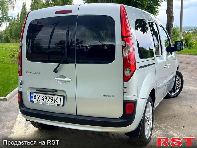 Серый Рено Кенгу, объемом двигателя 1.5 л и пробегом 0 тыс. км за 7300 $, фото 6 на Automoto.ua