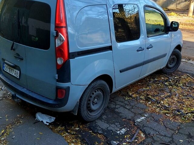 Сірий Рено Кєнгу, об'ємом двигуна 1.5 л та пробігом 240 тис. км за 4800 $, фото 2 на Automoto.ua