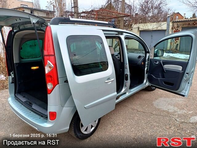 Серый Рено Кенгу, объемом двигателя 16 л и пробегом 220 тыс. км за 7300 $, фото 11 на Automoto.ua