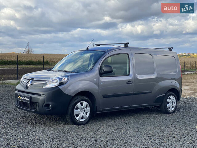 Серый Рено Кенгу, объемом двигателя 0 л и пробегом 91 тыс. км за 12200 $, фото 54 на Automoto.ua