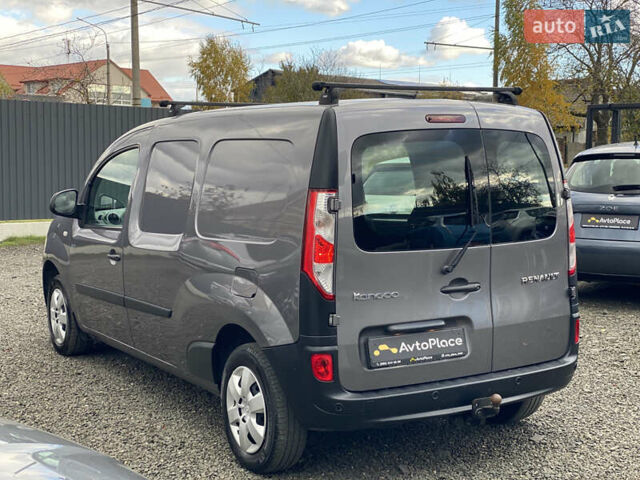 Серый Рено Кенгу, объемом двигателя 0 л и пробегом 91 тыс. км за 12200 $, фото 3 на Automoto.ua