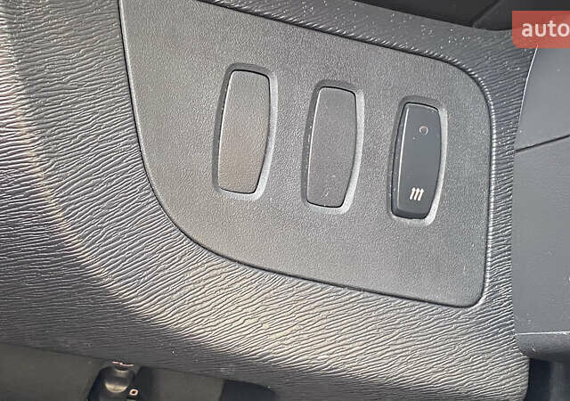 Серый Рено Кенгу, объемом двигателя 0 л и пробегом 91 тыс. км за 12200 $, фото 38 на Automoto.ua