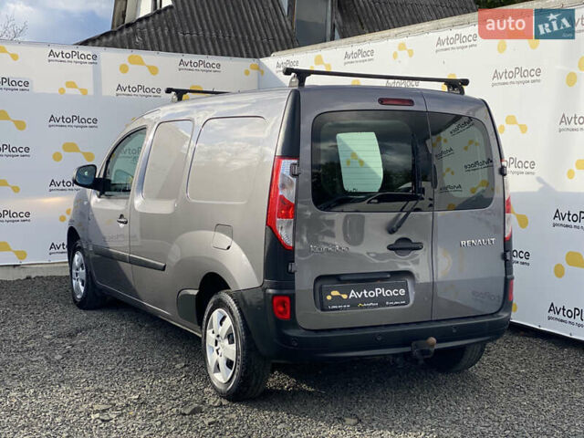 Серый Рено Кенгу, объемом двигателя 0 л и пробегом 91 тыс. км за 12200 $, фото 27 на Automoto.ua