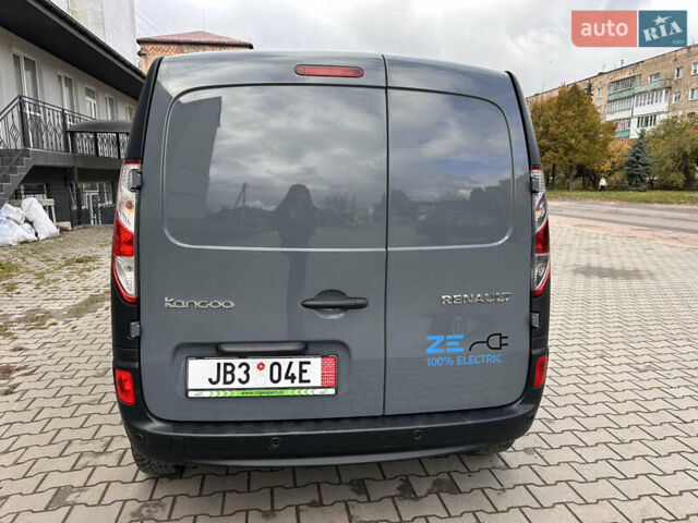Рено Кєнгу 2022 у Дубно на Automoto.ua Сірий Рено Кєнгу, об'ємом двигуна 0 л та пробігом 65 тис. км за 12900 $, фото 6 на Automoto.ua
