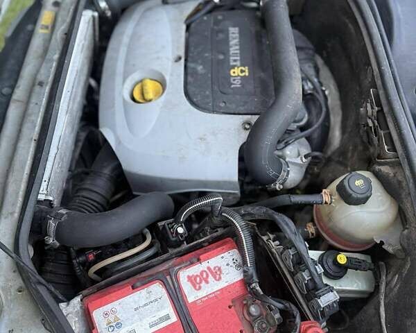 Серый Рено Кенгу, объемом двигателя 1.87 л и пробегом 330 тыс. км за 5500 $, фото 16 на Automoto.ua