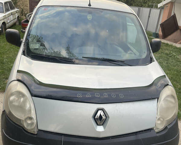 Серый Рено Кенгу, объемом двигателя 1.46 л и пробегом 380 тыс. км за 3700 $, фото 2 на Automoto.ua