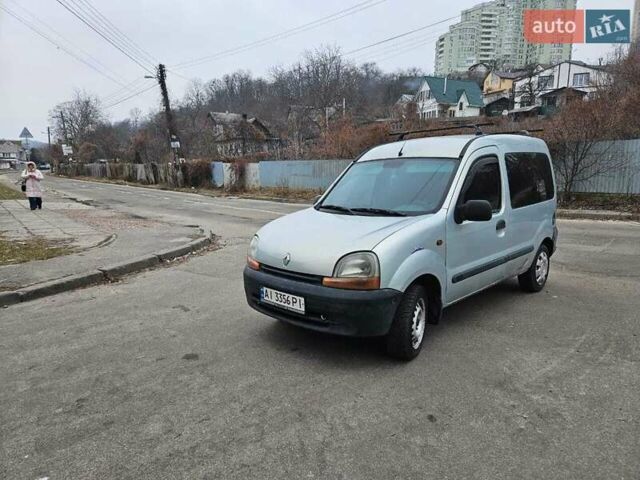 Серый Рено Кенгу, объемом двигателя 1.1 л и пробегом 230 тыс. км за 2300 $, фото 3 на Automoto.ua