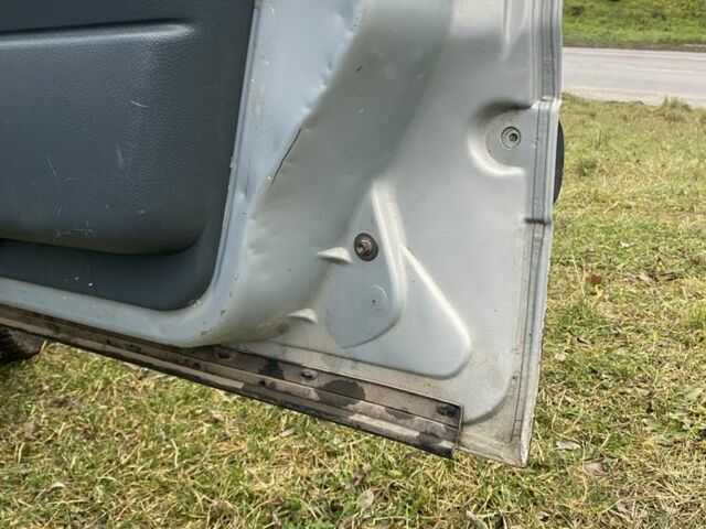 Серый Рено Кенгу, объемом двигателя 1.9 л и пробегом 400 тыс. км за 1650 $, фото 7 на Automoto.ua