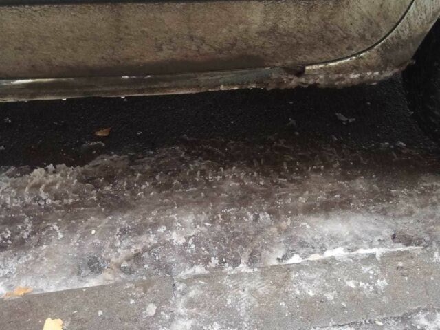 Серый Рено Кенгу, объемом двигателя 1.4 л и пробегом 356 тыс. км за 3000 $, фото 7 на Automoto.ua