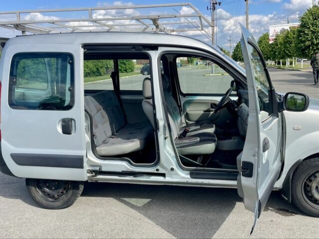 Сірий Рено Кєнгу, об'ємом двигуна 1.4 л та пробігом 250 тис. км за 5000 $, фото 1 на Automoto.ua