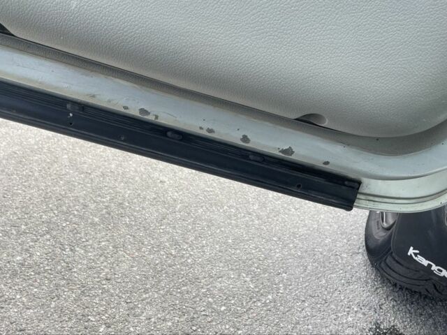 Сірий Рено Кєнгу, об'ємом двигуна 1.4 л та пробігом 250 тис. км за 5000 $, фото 11 на Automoto.ua