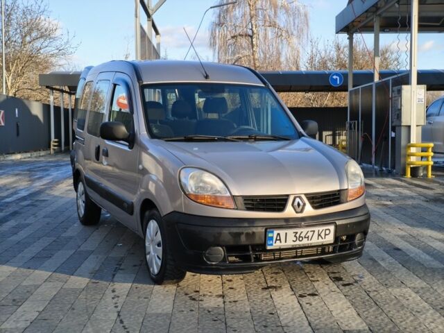 Серый Рено Кенгу, объемом двигателя 1.5 л и пробегом 260 тыс. км за 3900 $, фото 1 на Automoto.ua