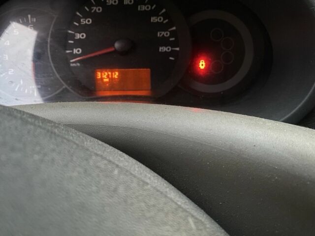 Сірий Рено Кєнгу, об'ємом двигуна 1.5 л та пробігом 312 тис. км за 5555 $, фото 7 на Automoto.ua