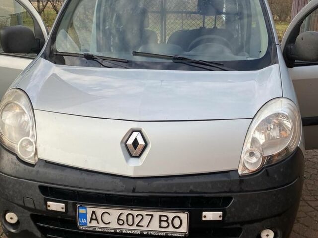 Сірий Рено Кєнгу, об'ємом двигуна 1.5 л та пробігом 312 тис. км за 5555 $, фото 1 на Automoto.ua