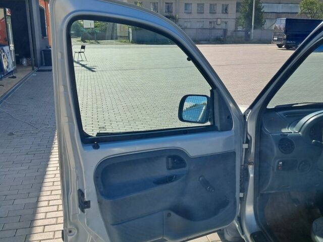 Сірий Рено Кєнгу, об'ємом двигуна 1.9 л та пробігом 380 тис. км за 2000 $, фото 11 на Automoto.ua